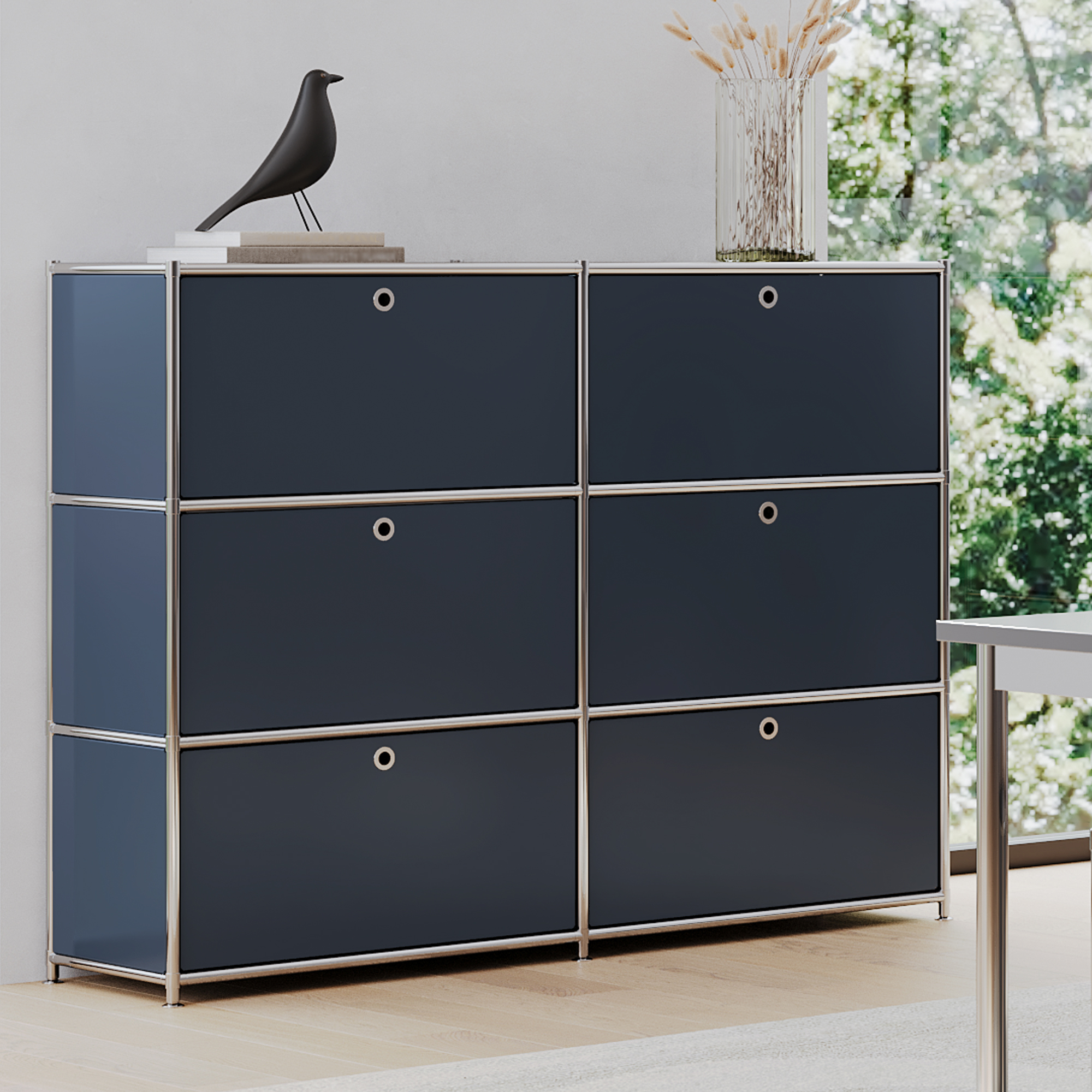 Highboard 737