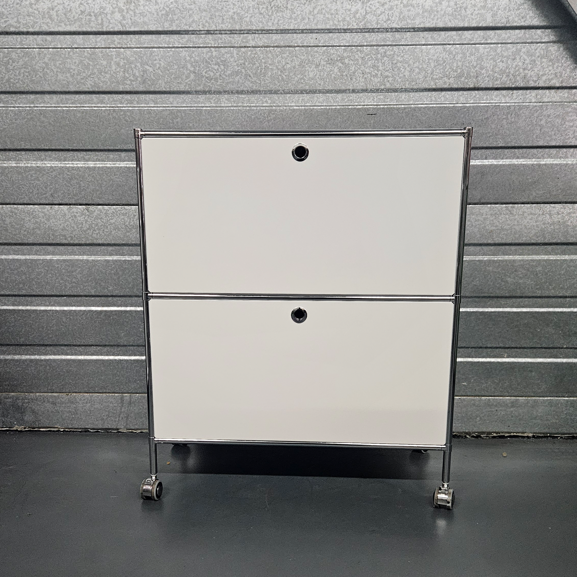 Sideboard with flap door and drawers OUTLET