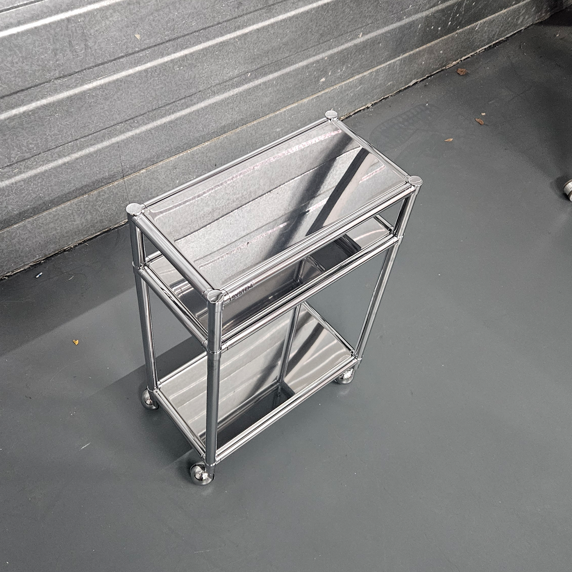 Side Table Chrome OUTLET