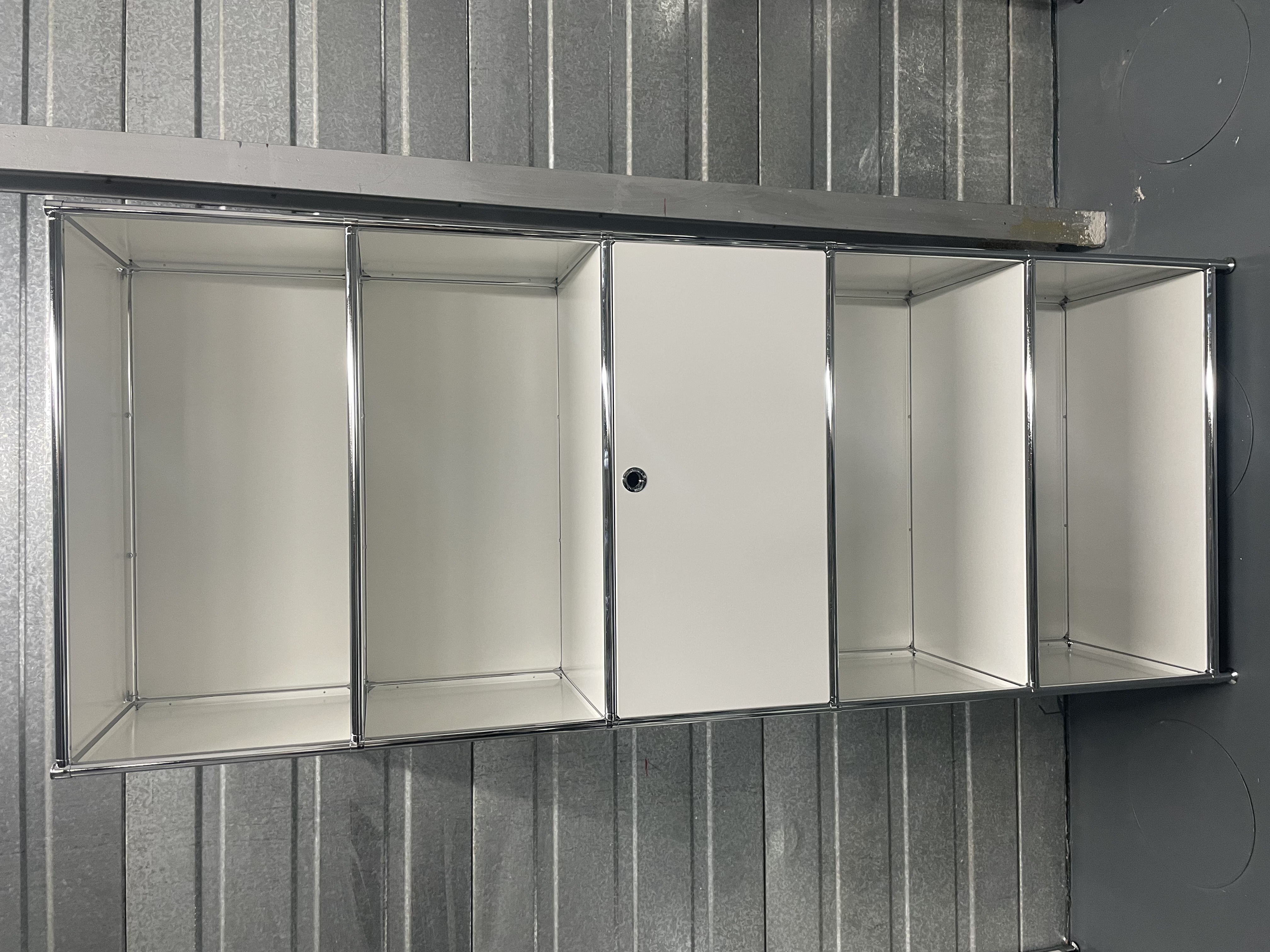 Regal 580 Vorführmodell Weiss