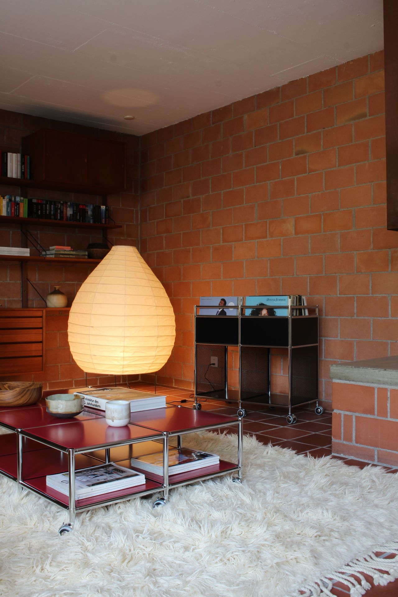 Storage furniture 160